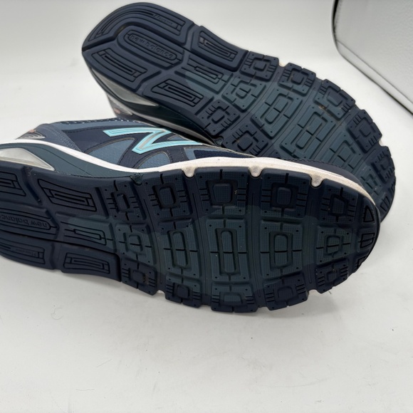 New Balance Women's 1540v3 Size 11 Blue Running Shoes - Picture 10 of 14